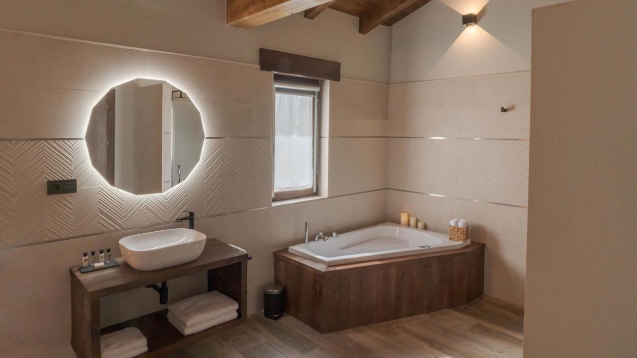 Hotel Rural Cantexos Luarca Bagian luar foto