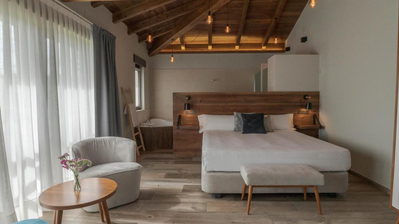 Hotel Rural Cantexos Luarca Bagian luar foto